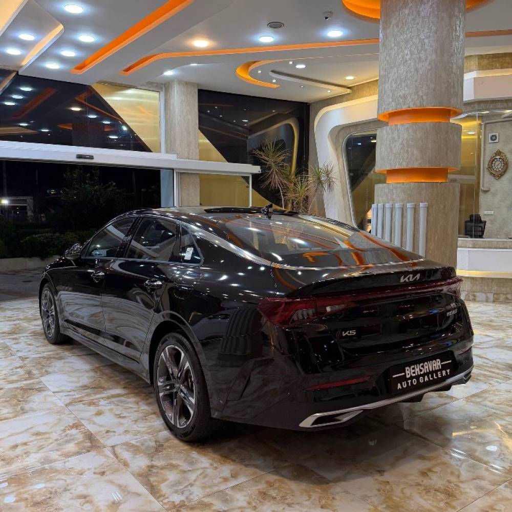 کیا مدل K5 1.5 لیتر توربو سال 2024  صفر