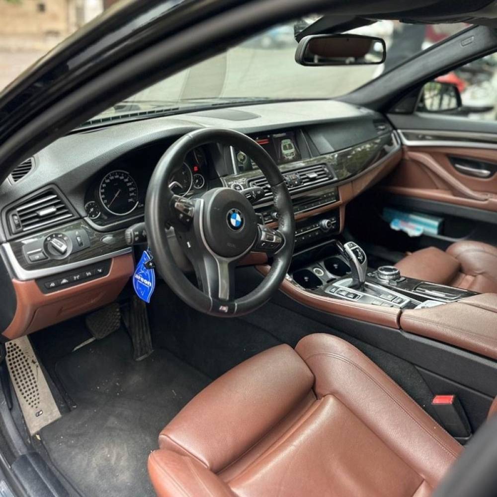 بی ام و مدل سری 5 سدان 528i سال 2015  کارکرده