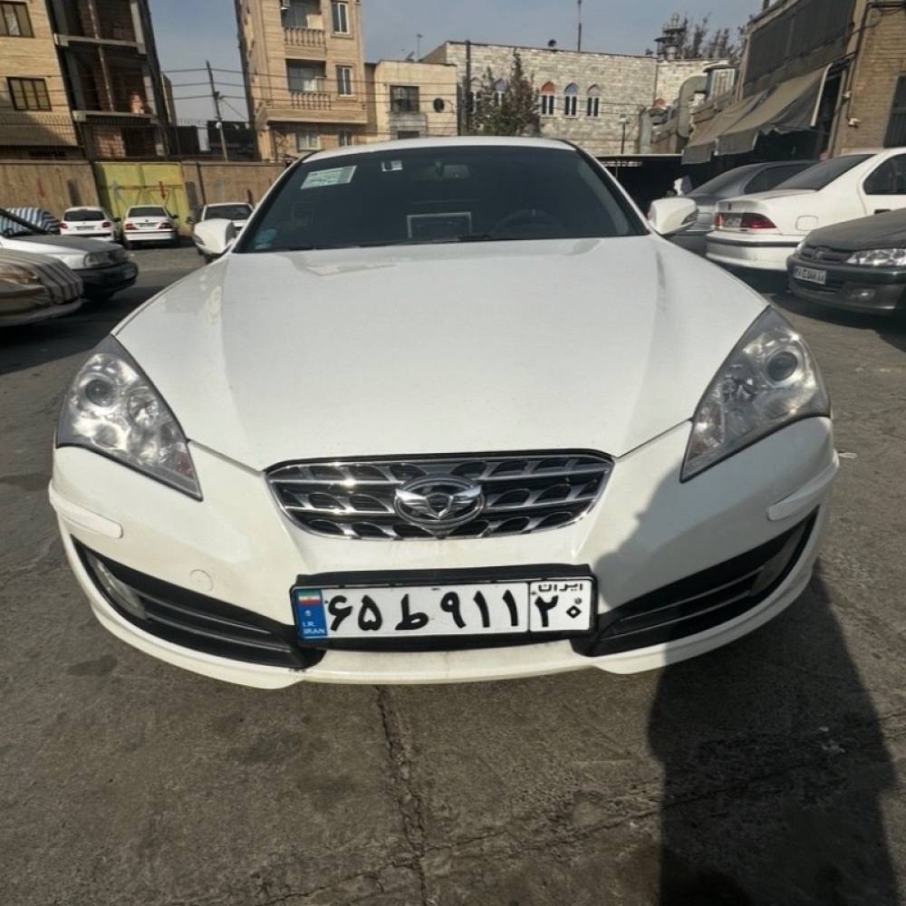 هیوندای مدل جنسیس کوپه  کارکرده