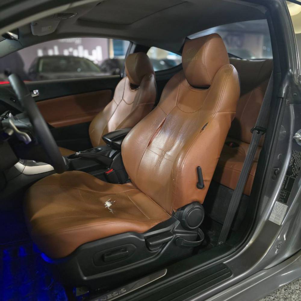 جنسیس کوپه مدل 2010