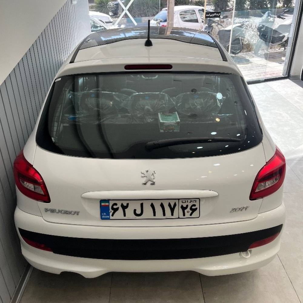 پژو مدل  کارکرده