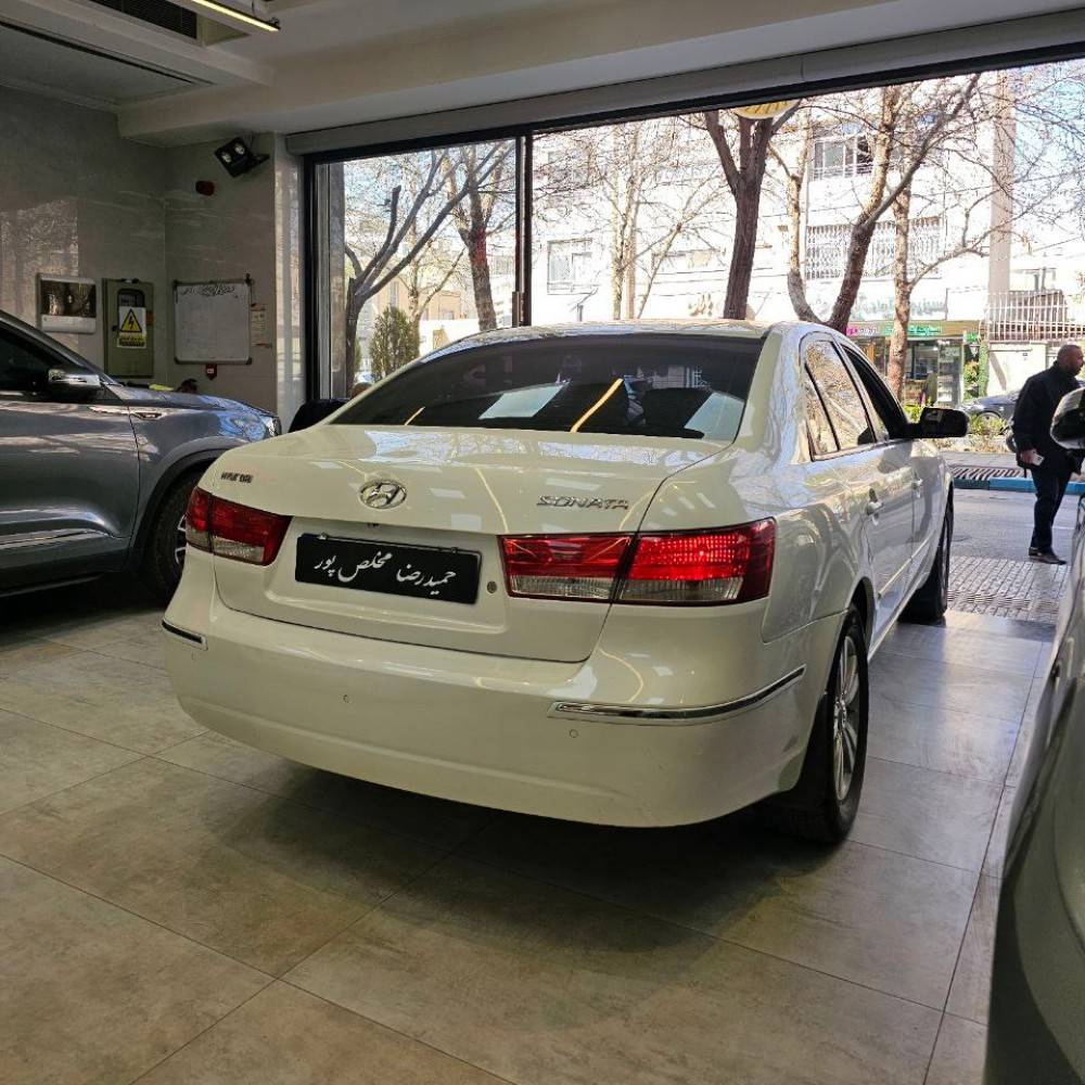 سوناتا nf مدل 2010