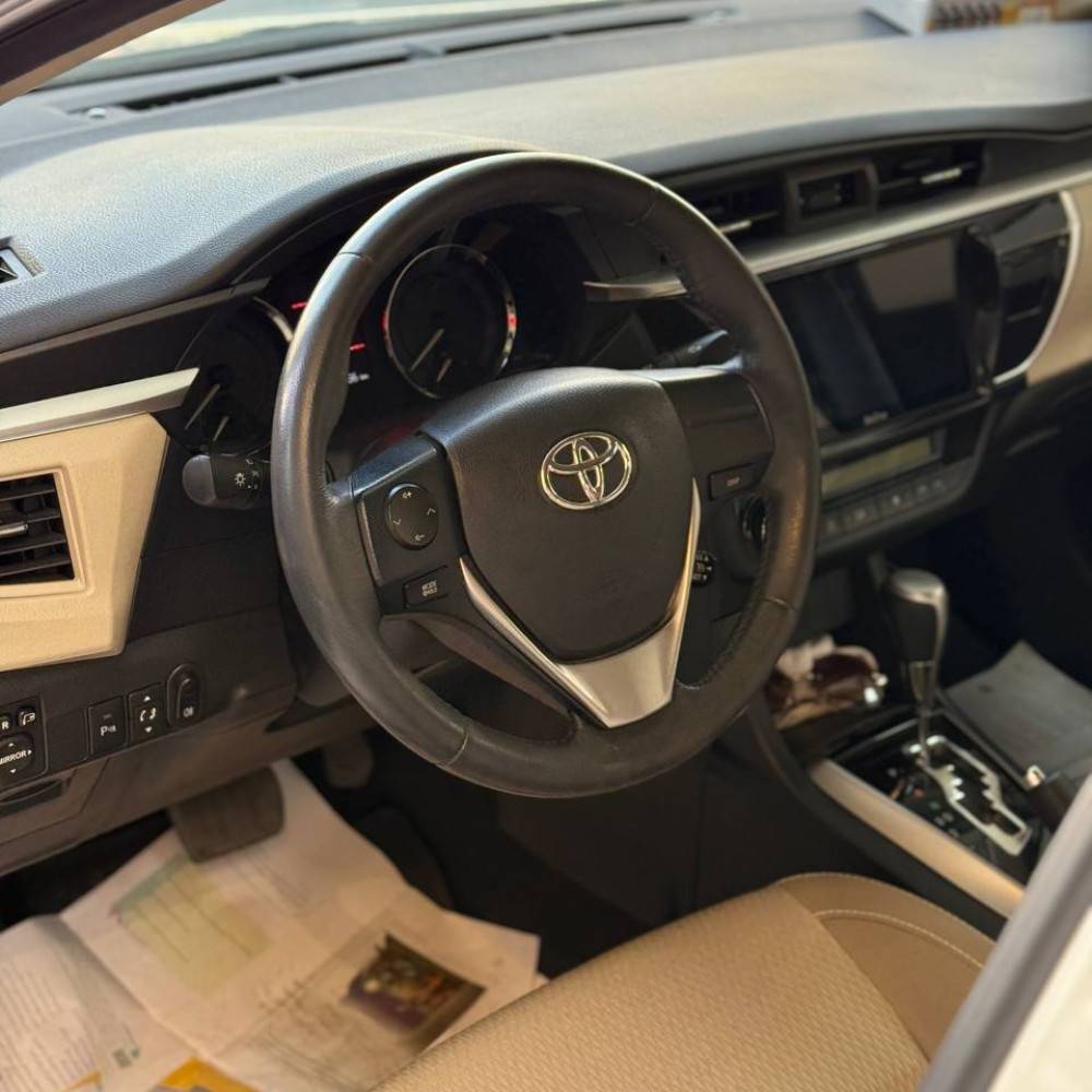 کرولا Gli مدل 2015