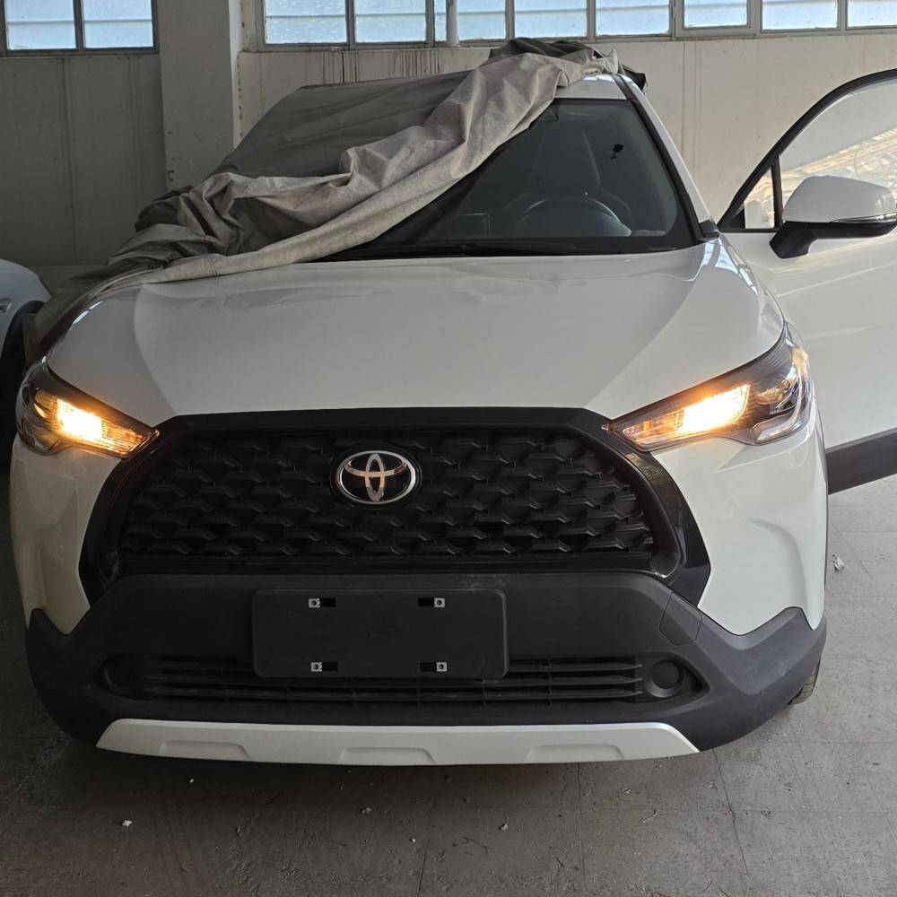 تویوتا (TOYOTA) کرولا کراس هیبرید 2.0 لیتر سال 2024