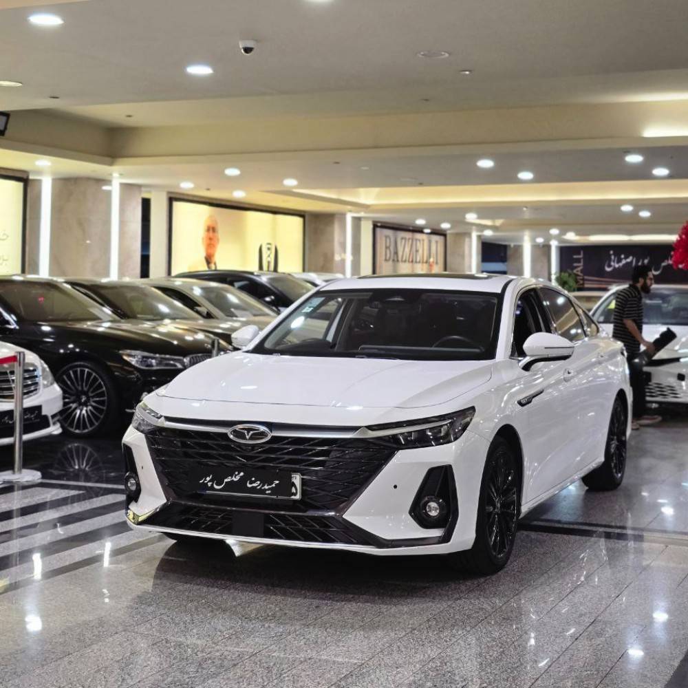 آریزو 8 مدل 1402 کارکرده