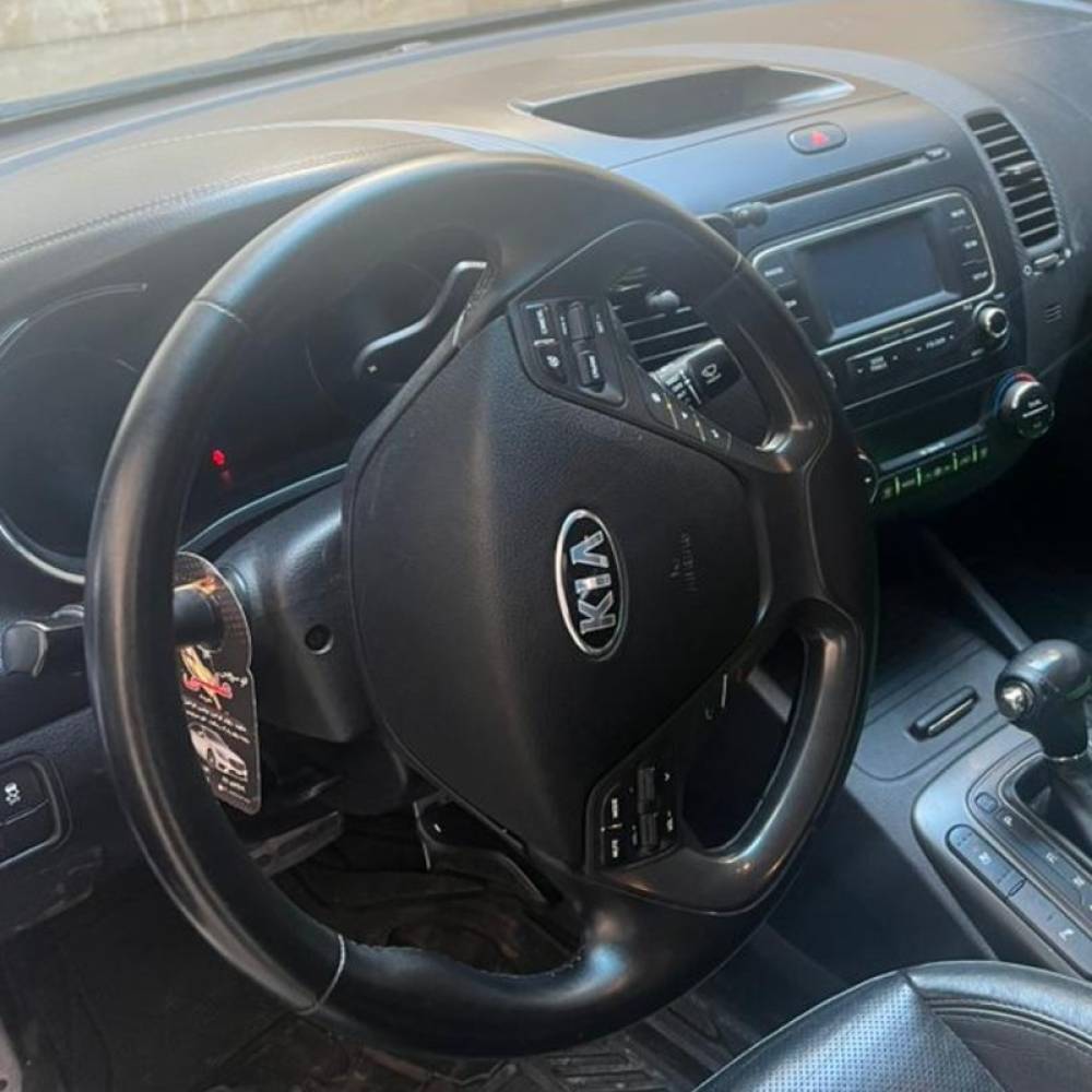 کیا مدل سراتو 2.0 لیتر اتوماتیک سال 2014  کارکرده