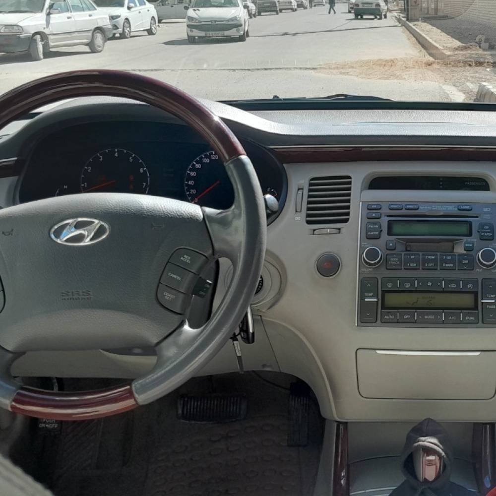هیوندای مدل آزرا 6 سیلندر سال 2007  کارکرده