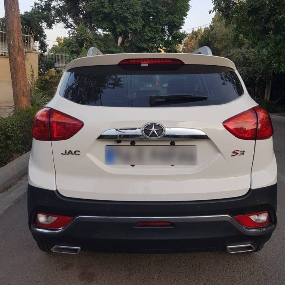 جک مدل S3 اتوماتیک سال 1402  کارکرده