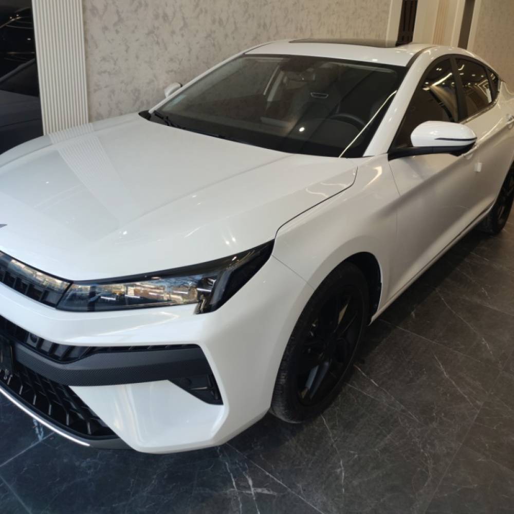 کی ام سی مدل J7 سال 1403  کارکرده