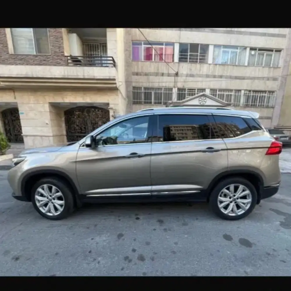 فردا مدل T5 سال 1402  کارکرده