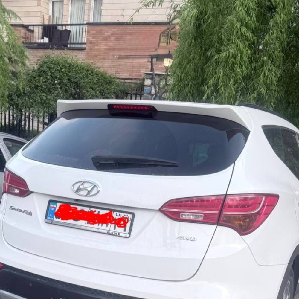 هیوندای مدل سانتافه 4 سیلندر دو دیفرانسیل سال 2014  کارکرده