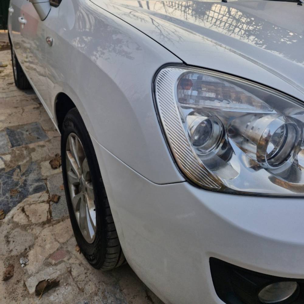 کیا مدل کارنز سال 2012  کارکرده