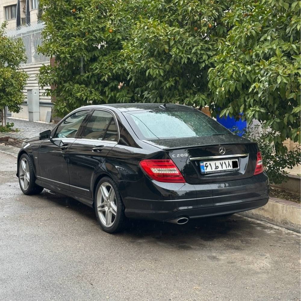 بنز مدل کلاس C C200 سال 2010  کارکرده