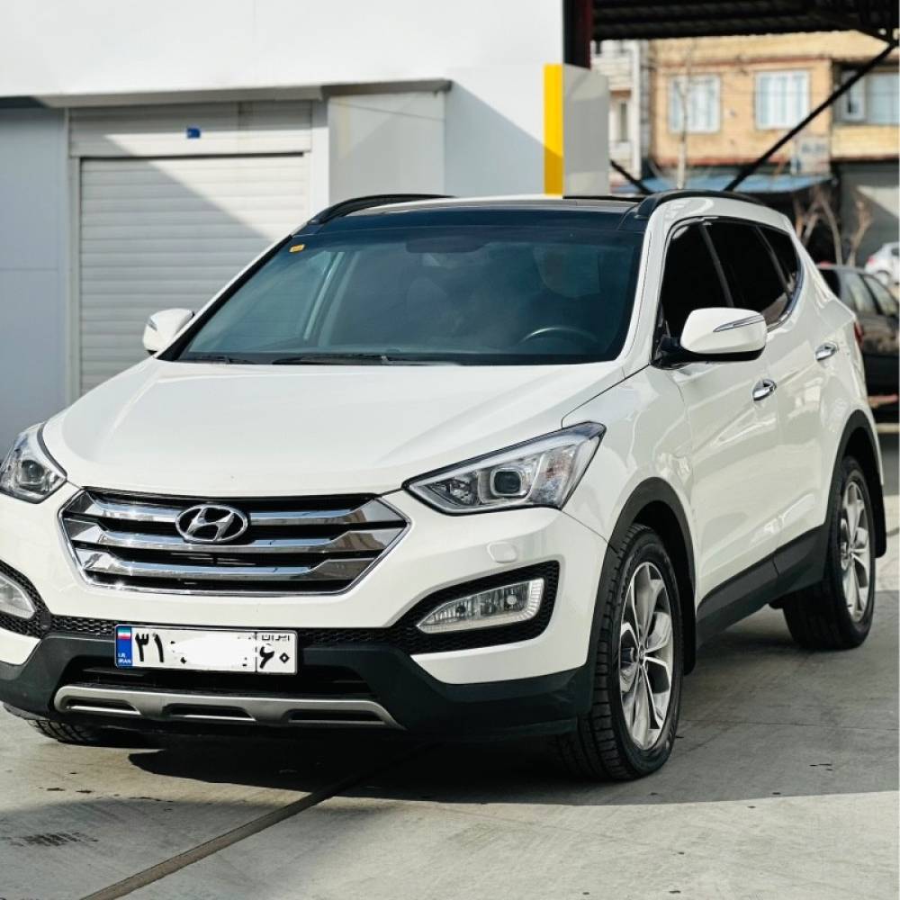 هیوندای مدل سانتافه 4 سیلندر دو دیفرانسیل سال 2014  کارکرده