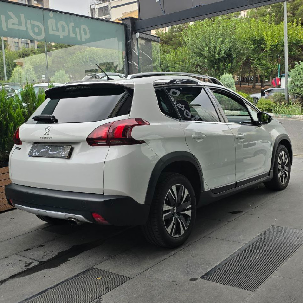 پژو 2008 سفید ۹۷