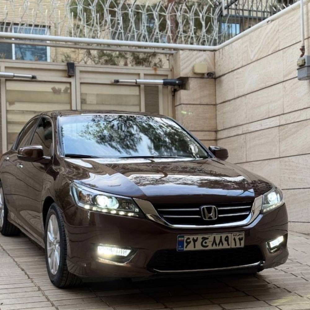 هوندا مدل آکورد EXB سال 2014  کارکرده