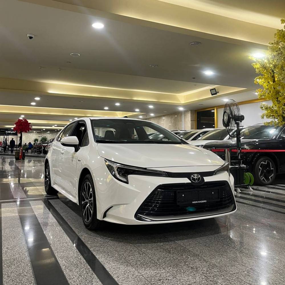 تویوتا لوین هیبرید مدل ۲۰۲۵ کارکرده
