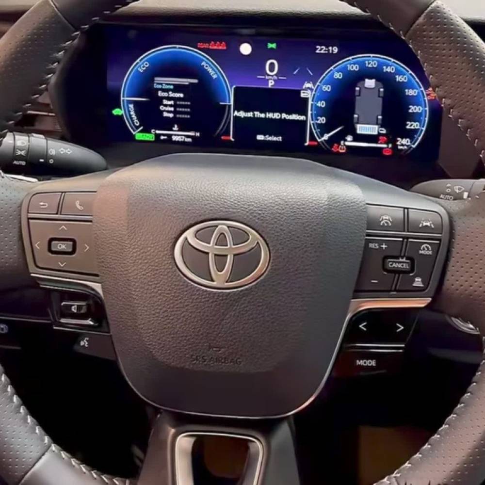 تویوتا مدل کمری XLE سال 2025  صفر