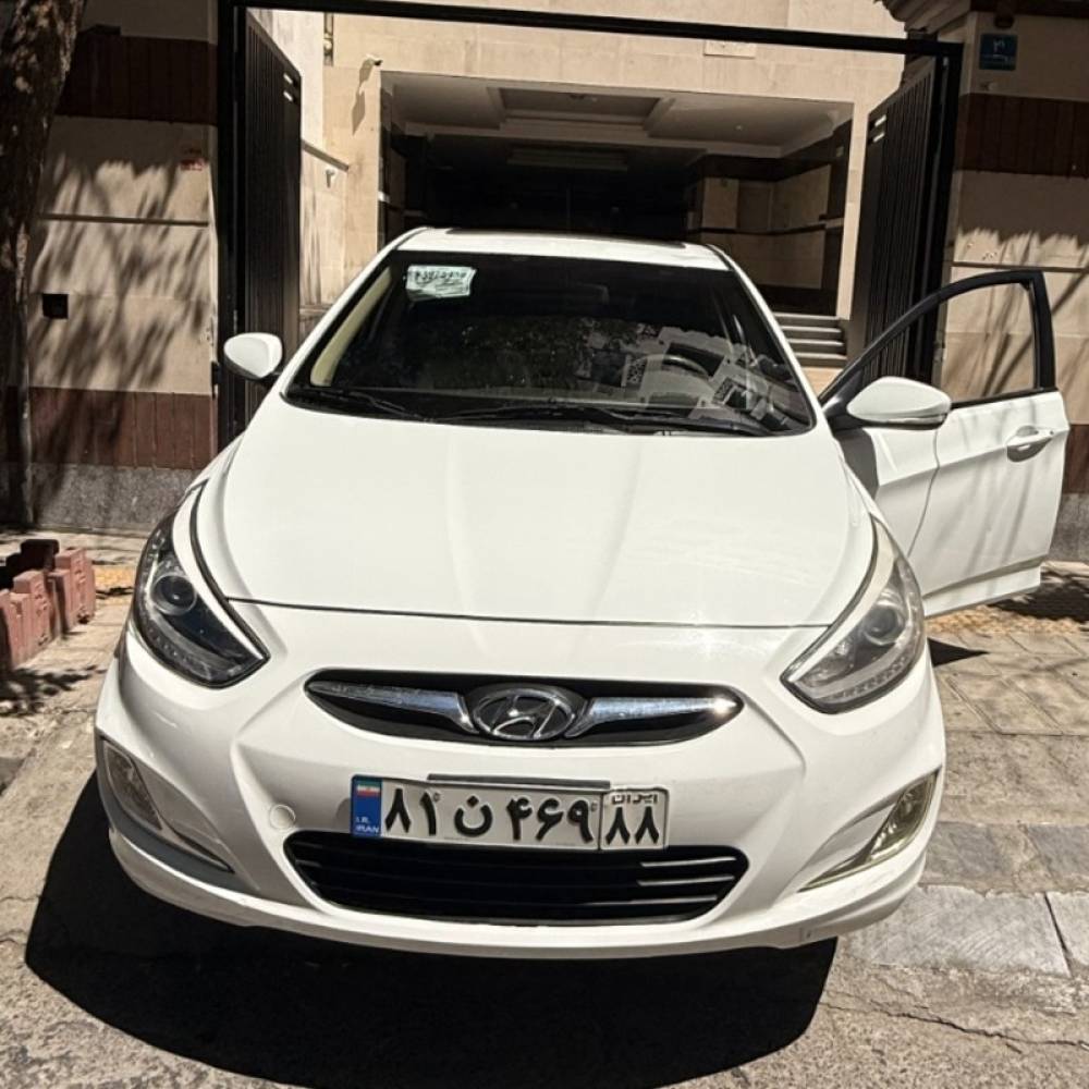 هیوندای مدل اکسنت 1.6 لیتر ساده سال 2015  کارکرده