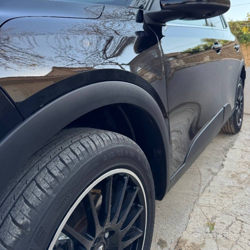 ری را مدل 1.7 لیتر توربو 6 سرعته اتوماتیک سال 1403  کارکرده