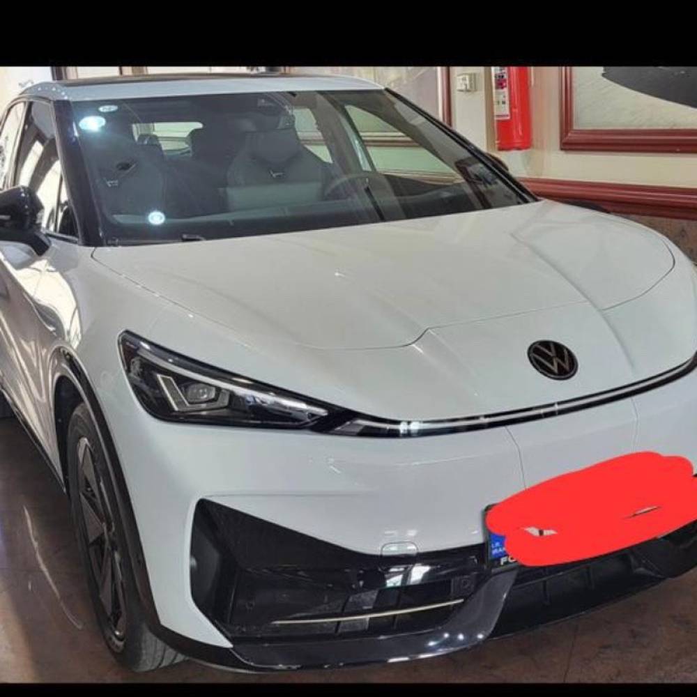 فولکس واگن مدل فولکس id یونیکس اولترا سال 2024  کارکرده