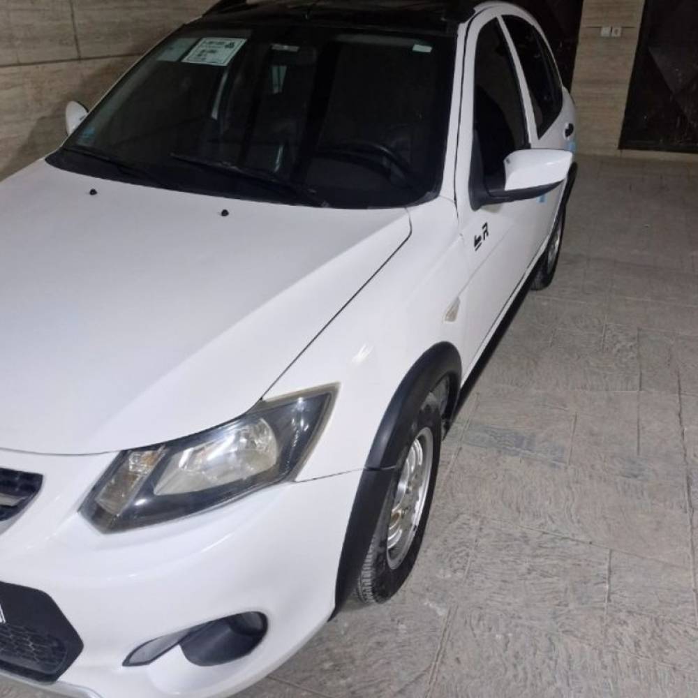 کوییک مدل دنده ای R سال 1401  کارکرده