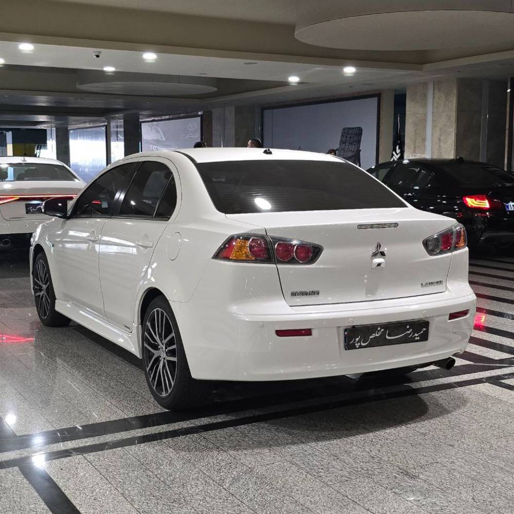 میتسوبیشی لنسر مدل 2018