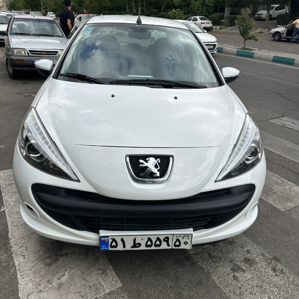 پژو مدل 207 دنده ای TU5 سال 1403  کارکرده