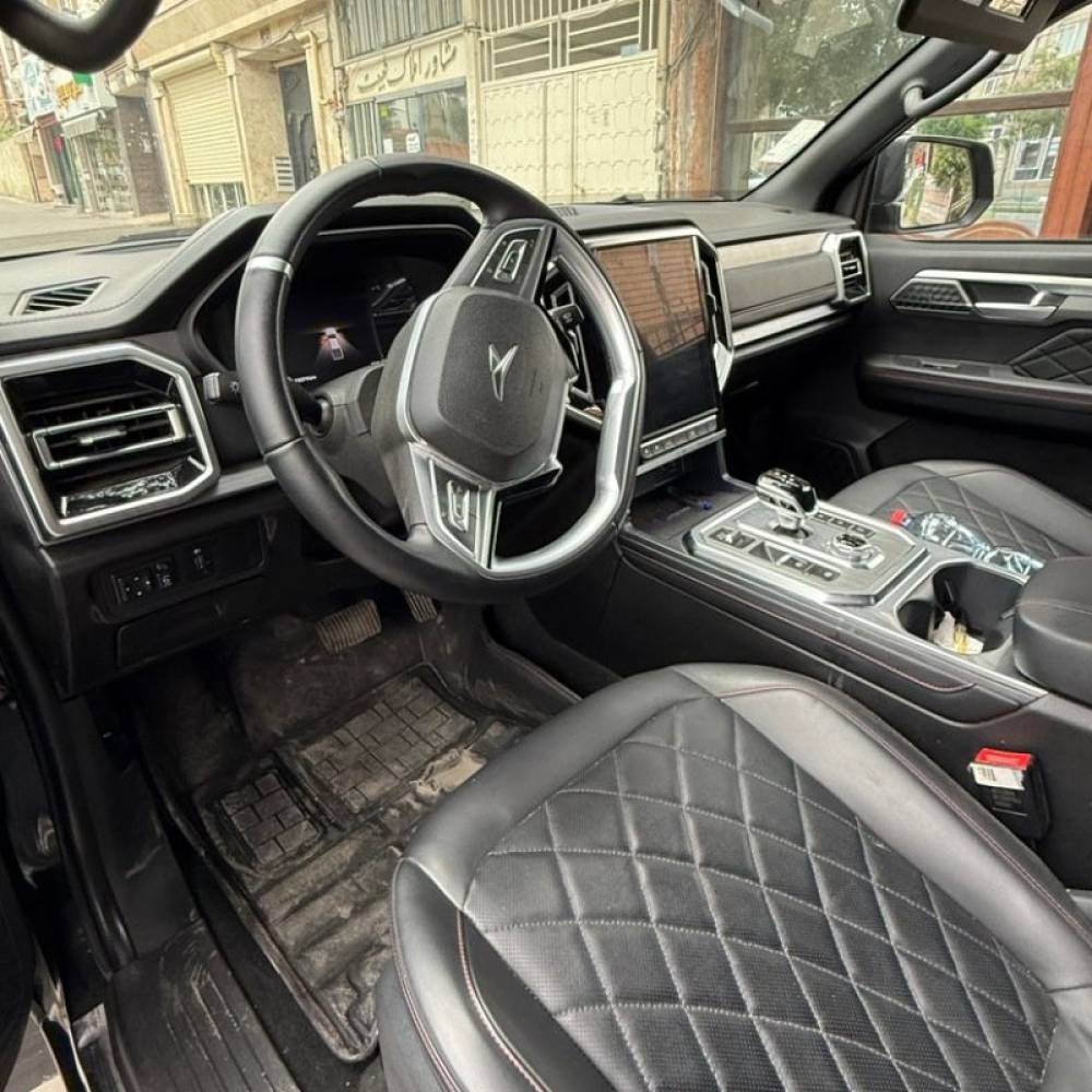 کی ام سی مدل t9 2 لیتر توربو سال 1403  کارکرده