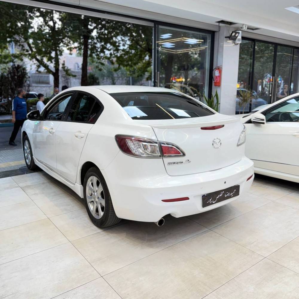 مزدا ۳ تیپ ۳ مدل ۸۹