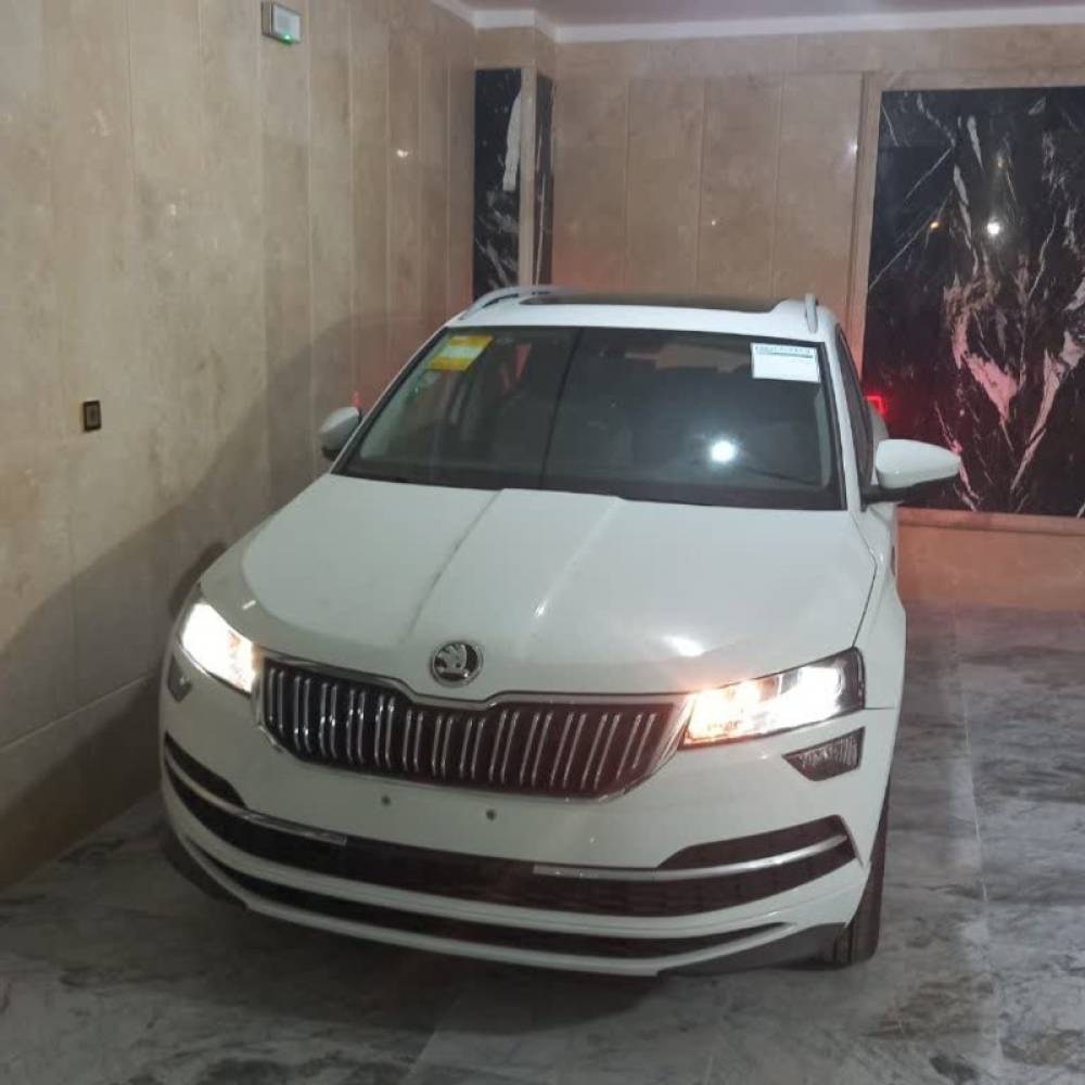 اشکودا مدل کاروک 1.4 لیتر توربو سال 2024  کارکرده