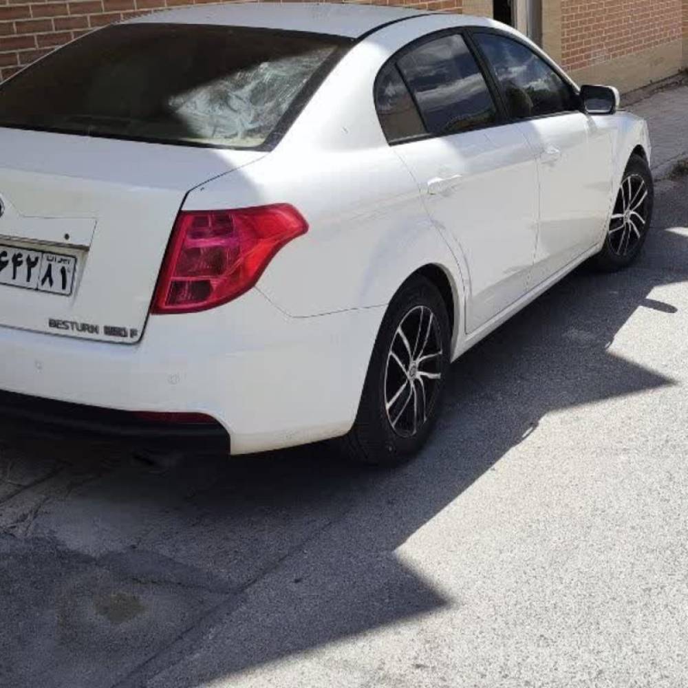 بسترن مدل B50F سال 1396  کارکرده