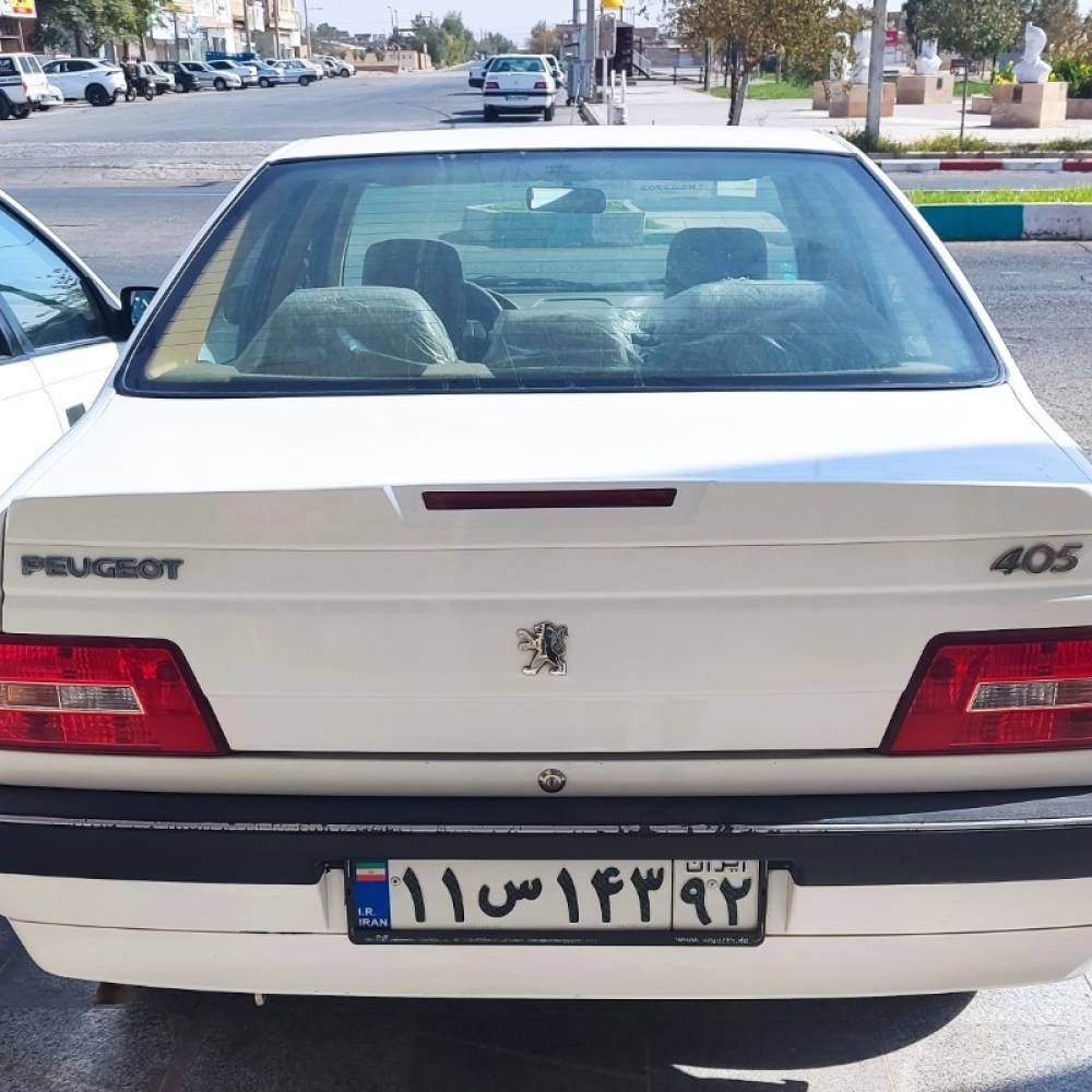 پژو مدل 405 سال 1399  کارکرده