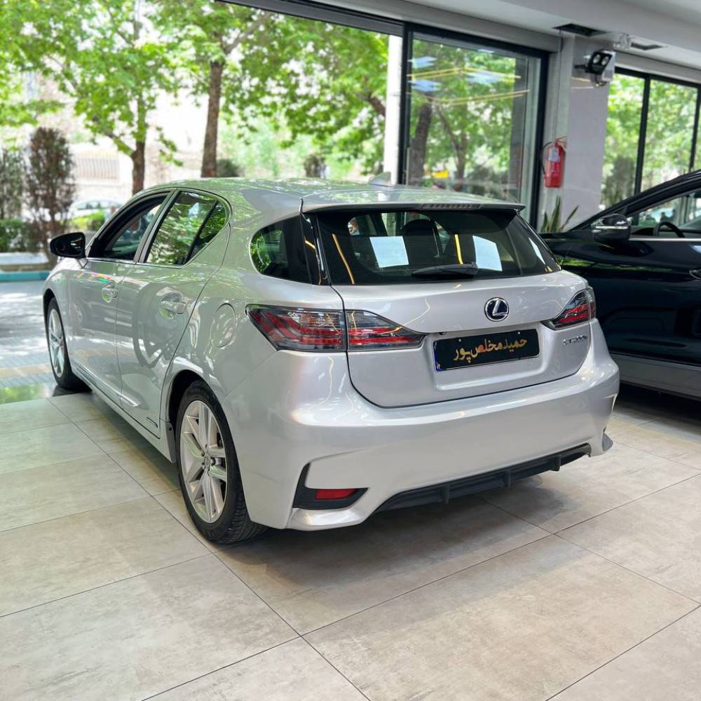 لکسوس ct200 مدل ۲۰۱۴