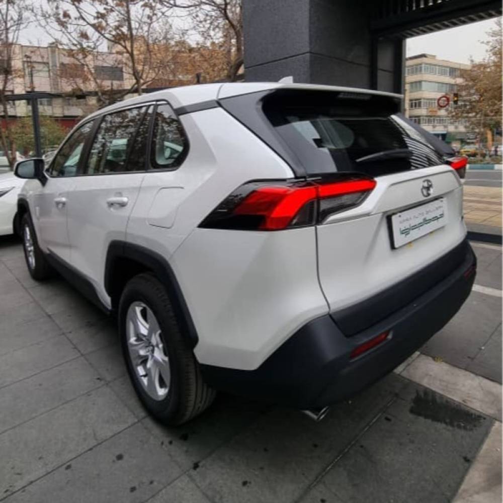 تویوتا مدل راوفور 2.0 لیتر تک دیفرانسیل سال 2025  صفر