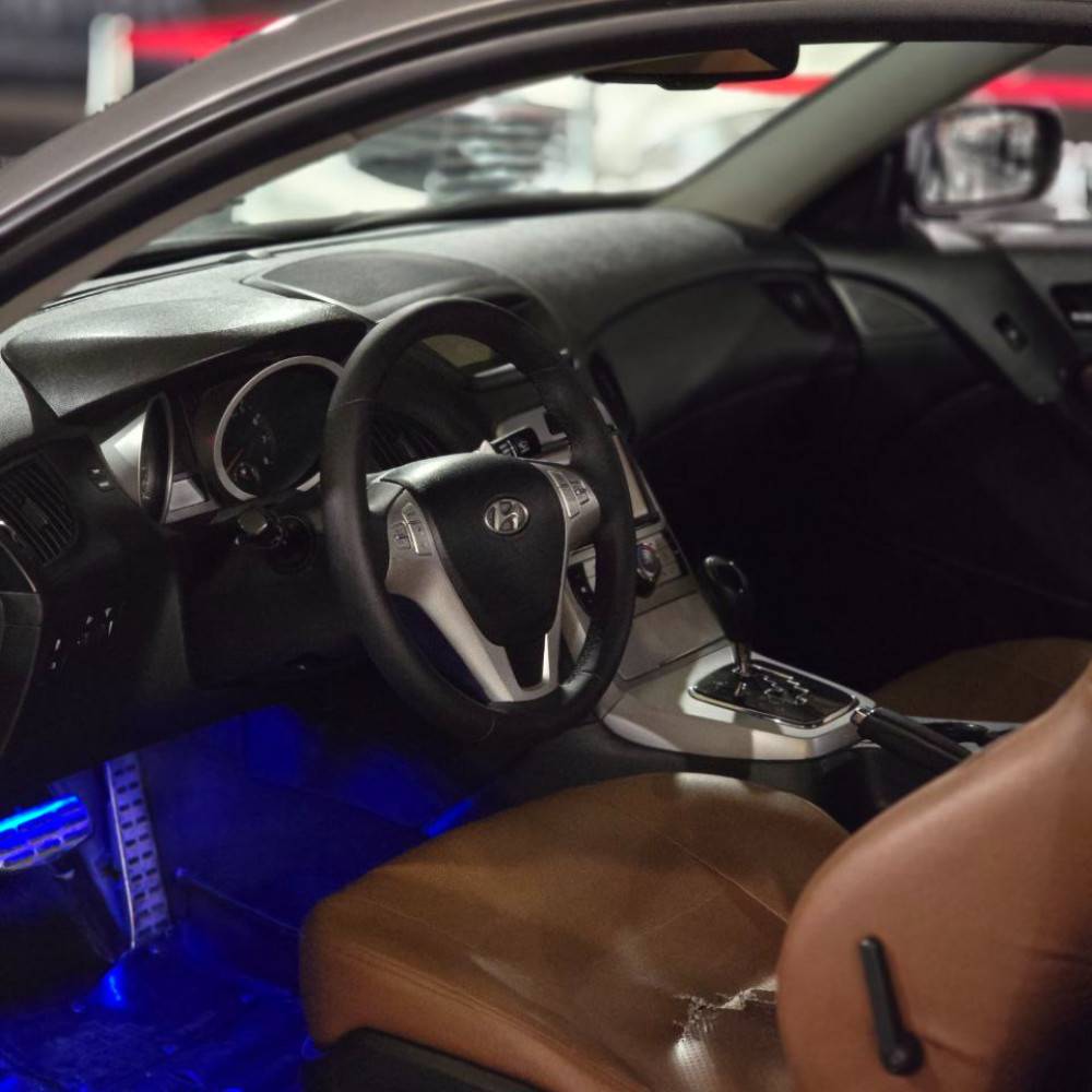 جنسیس کوپه مدل 2010