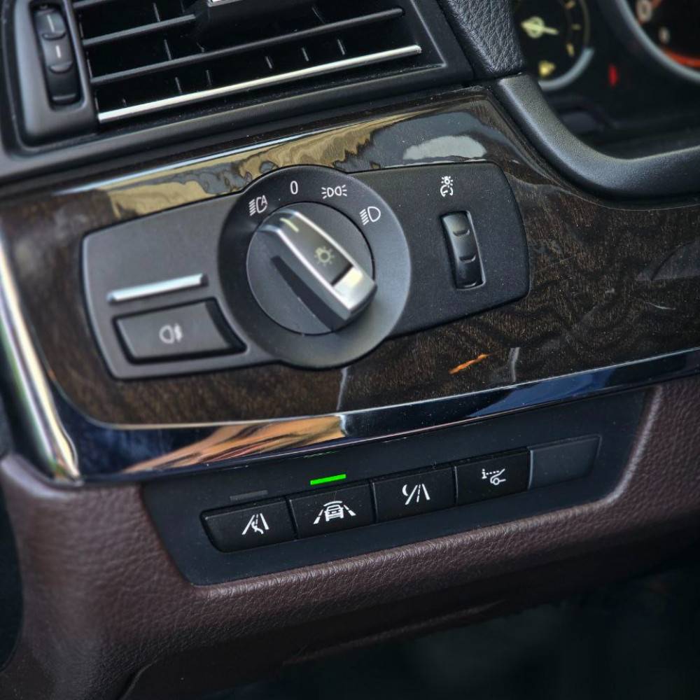 بی ام و 528 مدل ۲۰۱۶