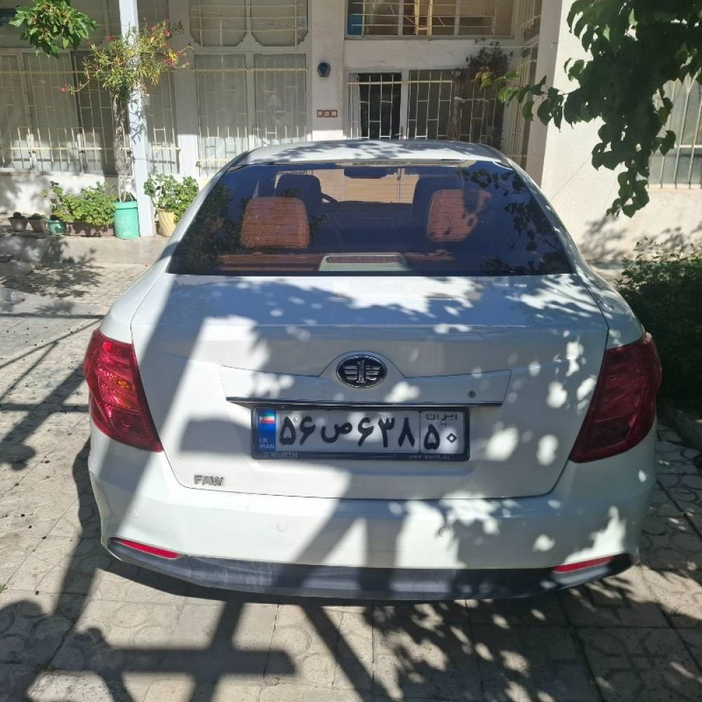 بسترن مدل B50F سال 1395  کارکرده