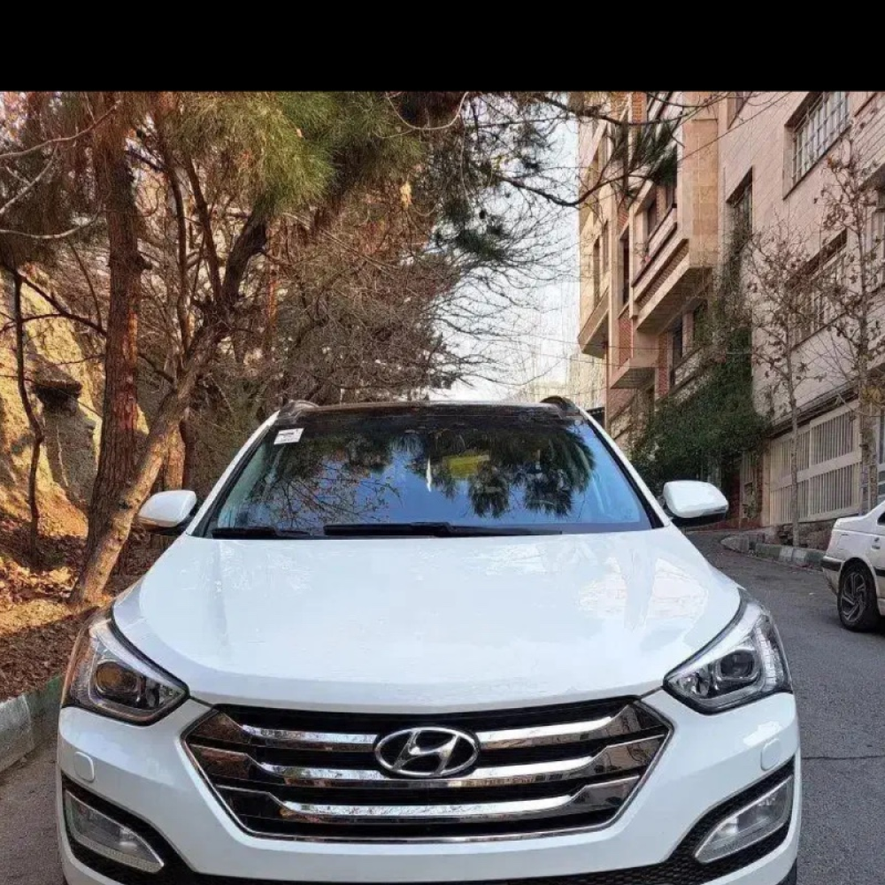 هیوندای مدل سانتافه 4 سیلندر دو دیفرانسیل سال 2015  کارکرده