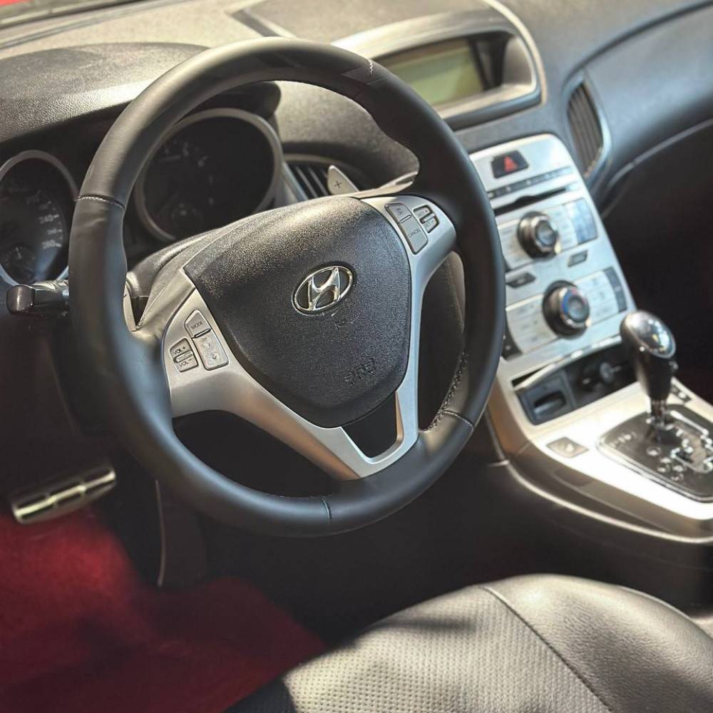 جنسیس کوپه مدل ۲۰۱۰