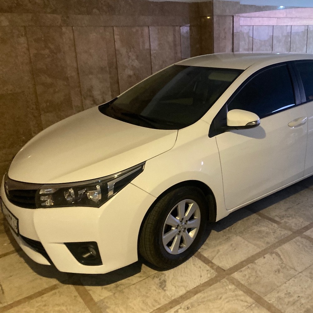 تویوتا (TOYOTA) تویوتا کرولا 2.0 لیتر XLI سال 2015