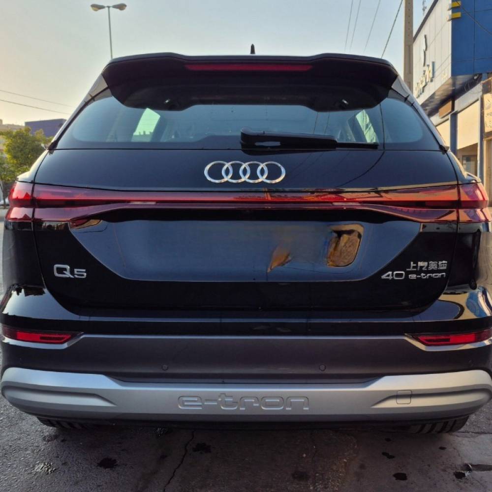آئودی مدل Q5 e-tron 40 سال 2024  صفر