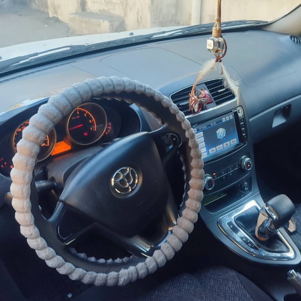 برلیانس مدل H320 1.5 اتوماتیک سال 1396  کارکرده