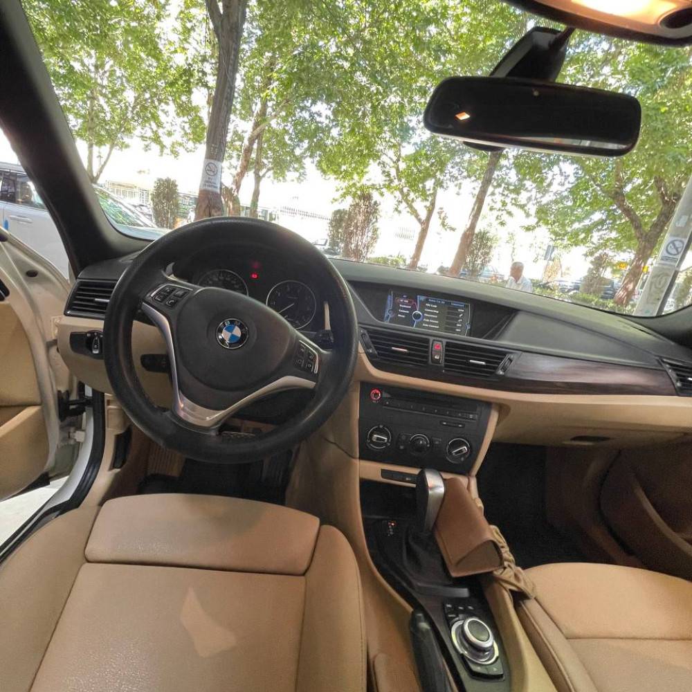 بی ام دبلیو X1 مدل 2014
