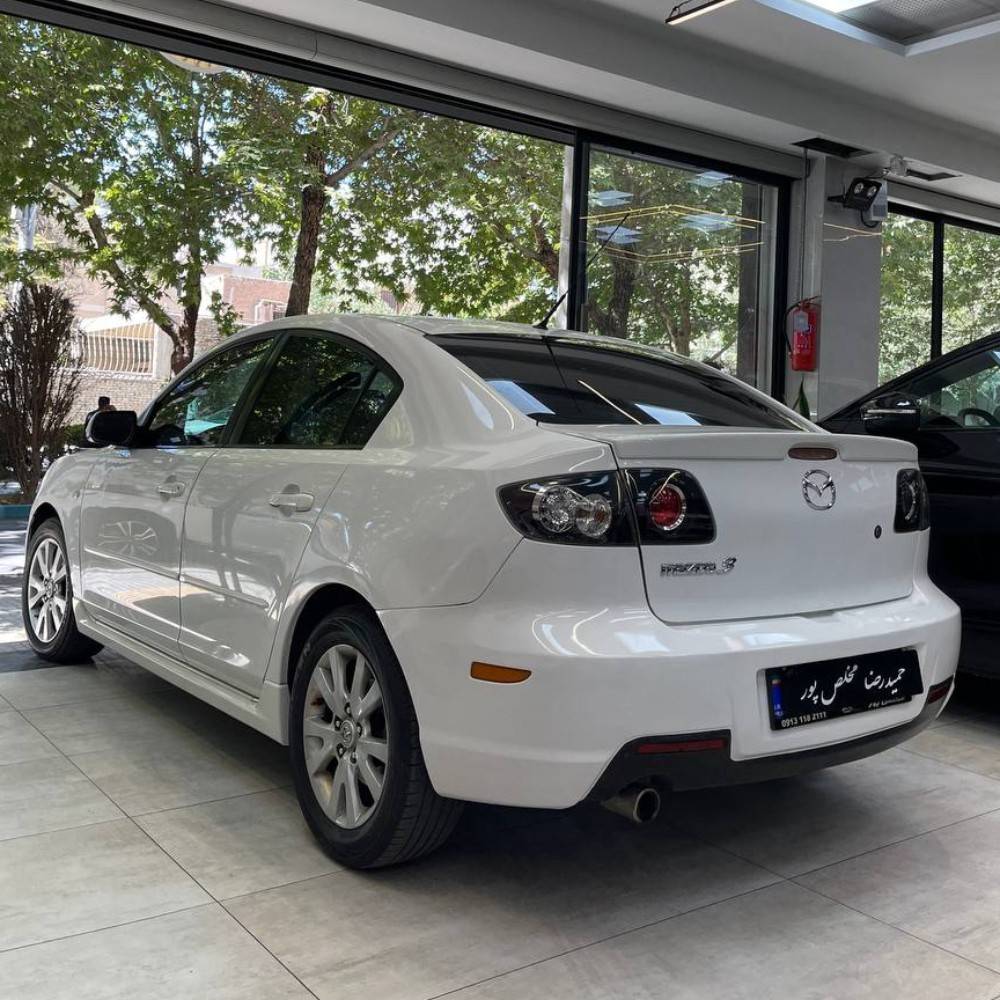 مزدا۳ مدل ۸۸