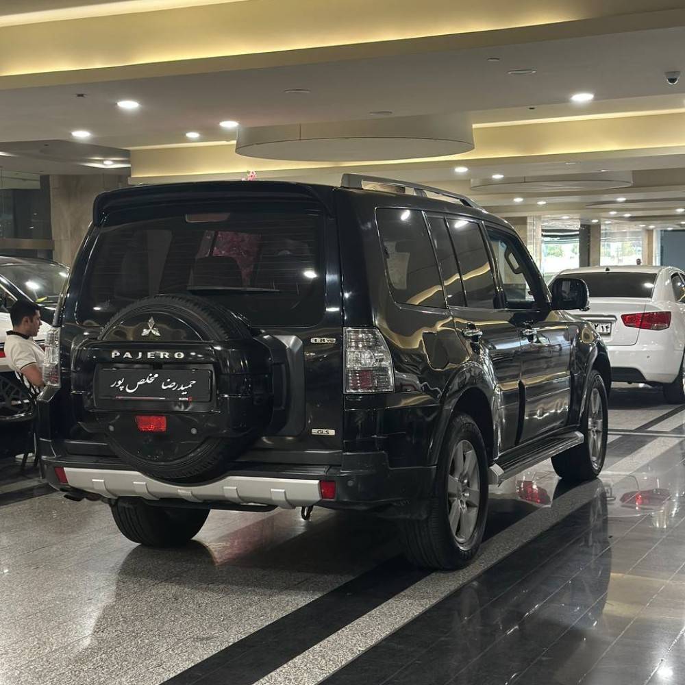 میتسوبیشی پاجیرو ۲۰۰۷