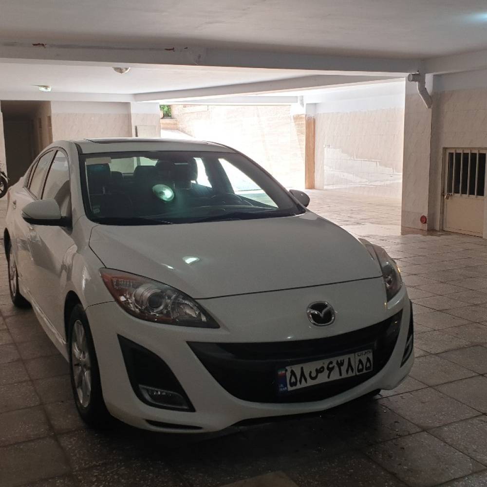 مزدا مدل 3 نیو صندوق دار سال 1391  کارکرده