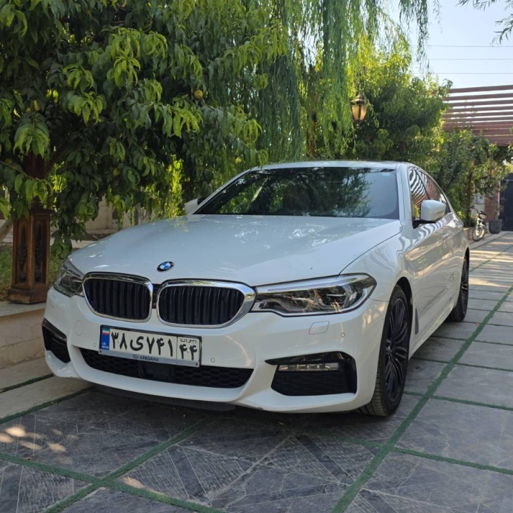 بی ام و مدل سری 5 سدان سال 2017  کارکرده