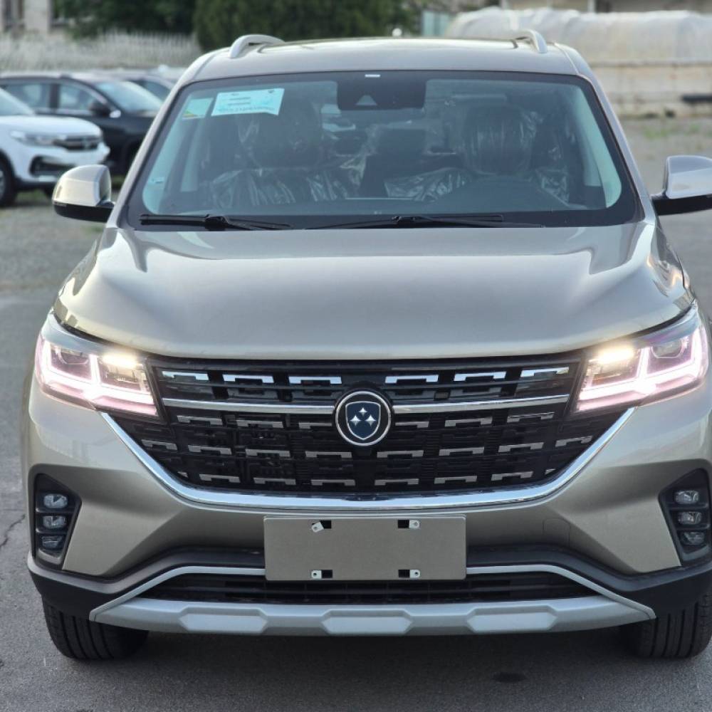 فردا مدل T5 سال 1404  کارکرده