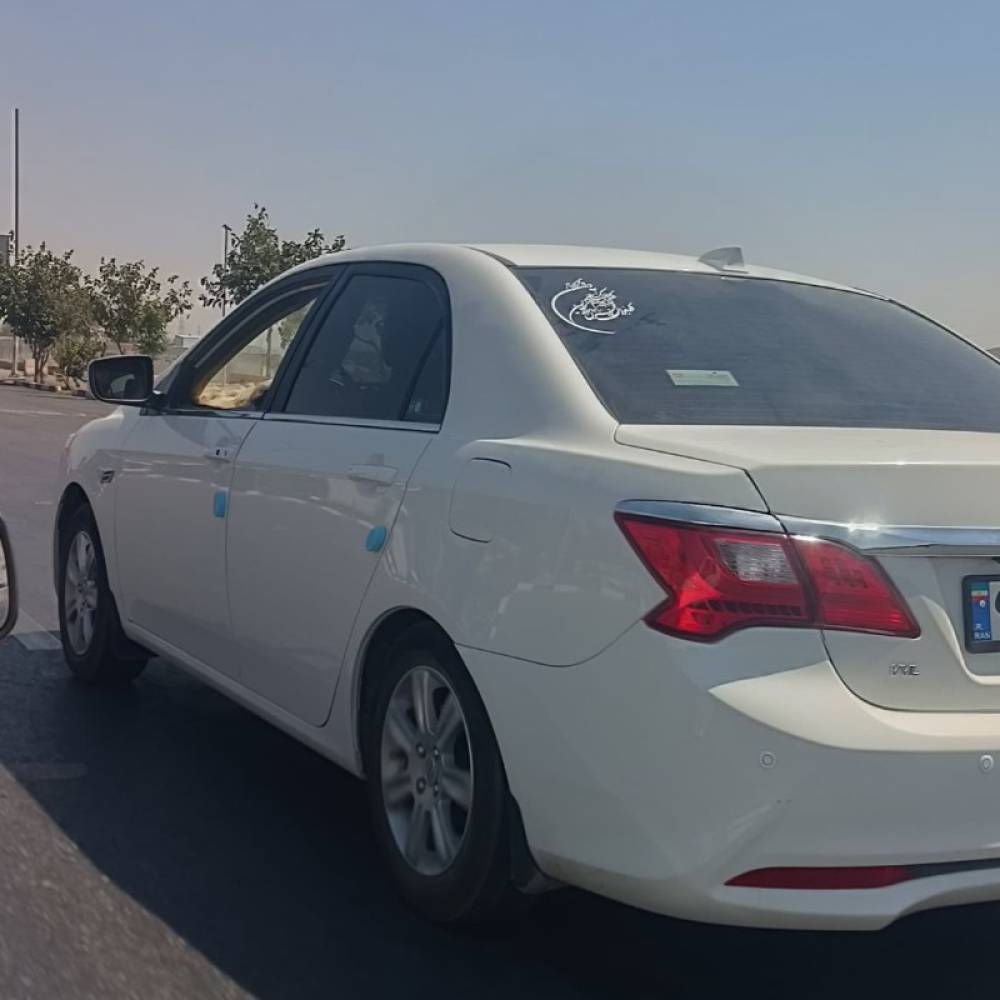 بی وای دی مدل F3 سال 1397  کارکرده